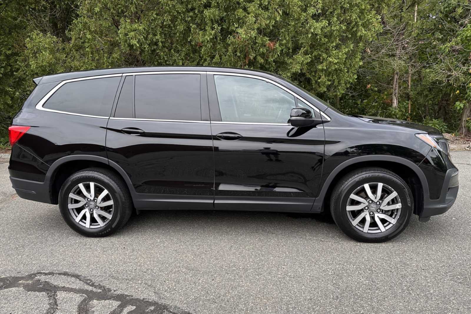 used 2021 Honda Pilot car, priced at $30,898