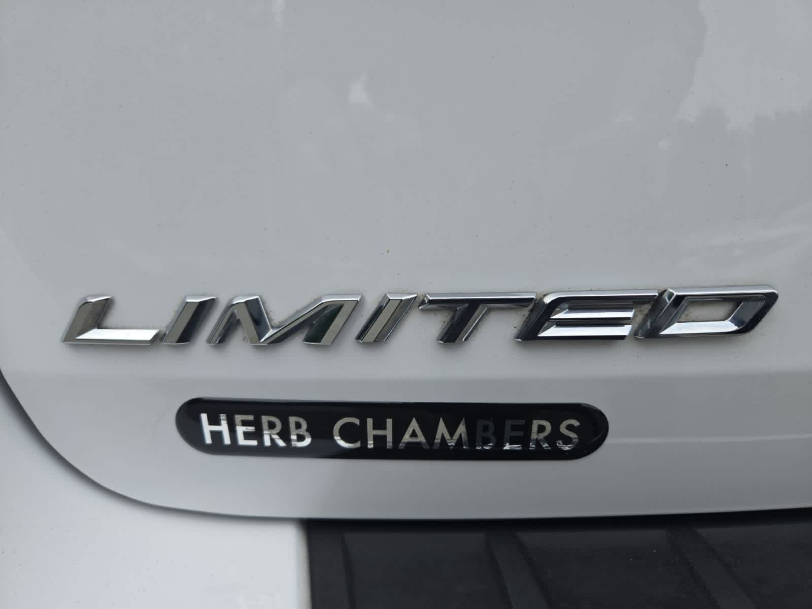 used 2021 Ford Explorer car, priced at $23,998