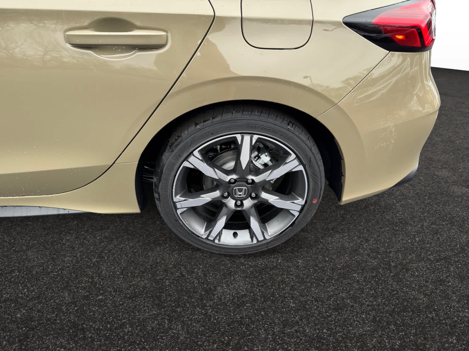 new 2025 Honda Civic Hybrid car