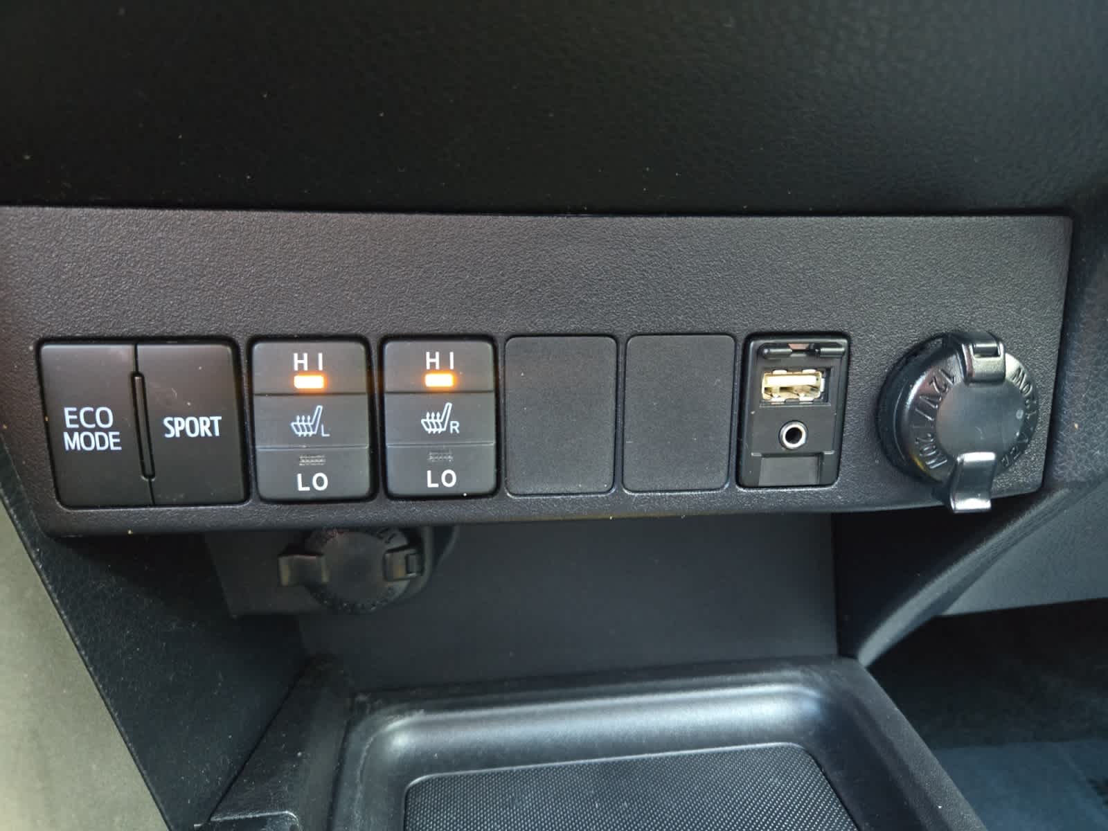 used 2014 Toyota RAV4 car, priced at $14,798