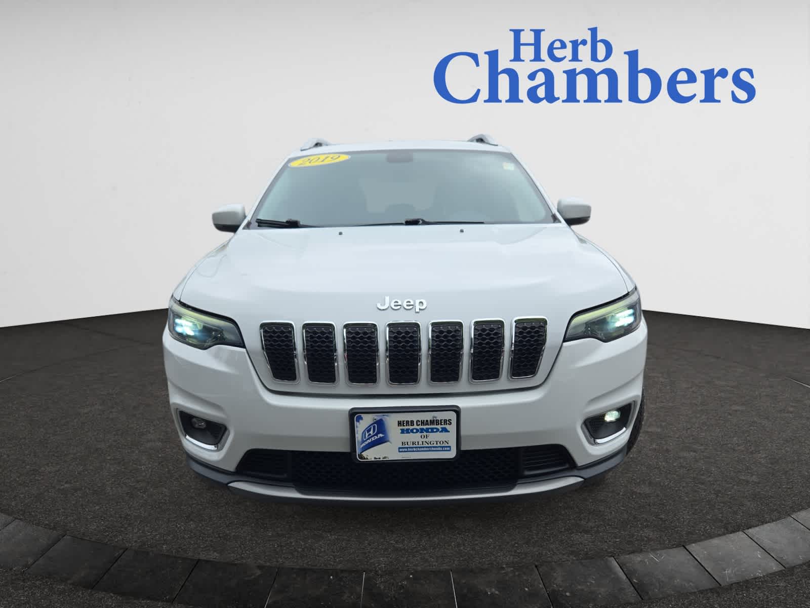 used 2019 Jeep Cherokee car, priced at $20,898