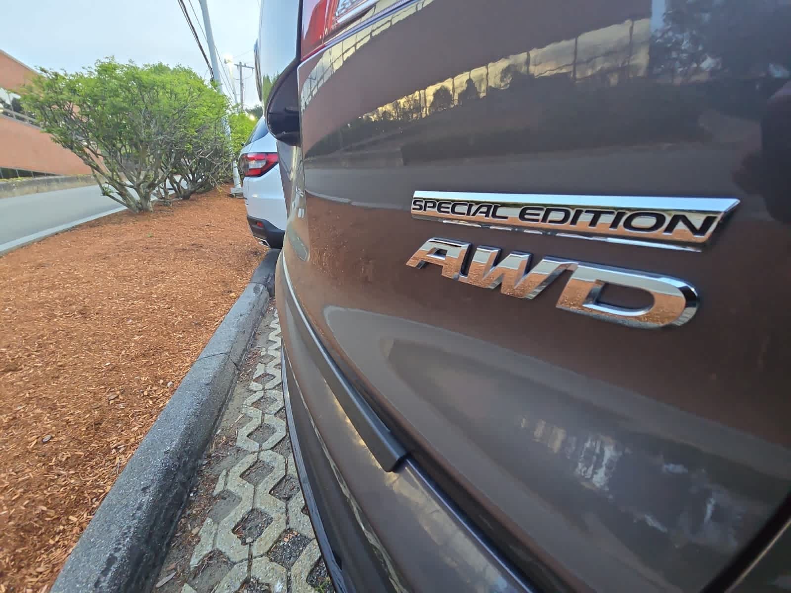 used 2022 Honda Pilot car, priced at $34,998