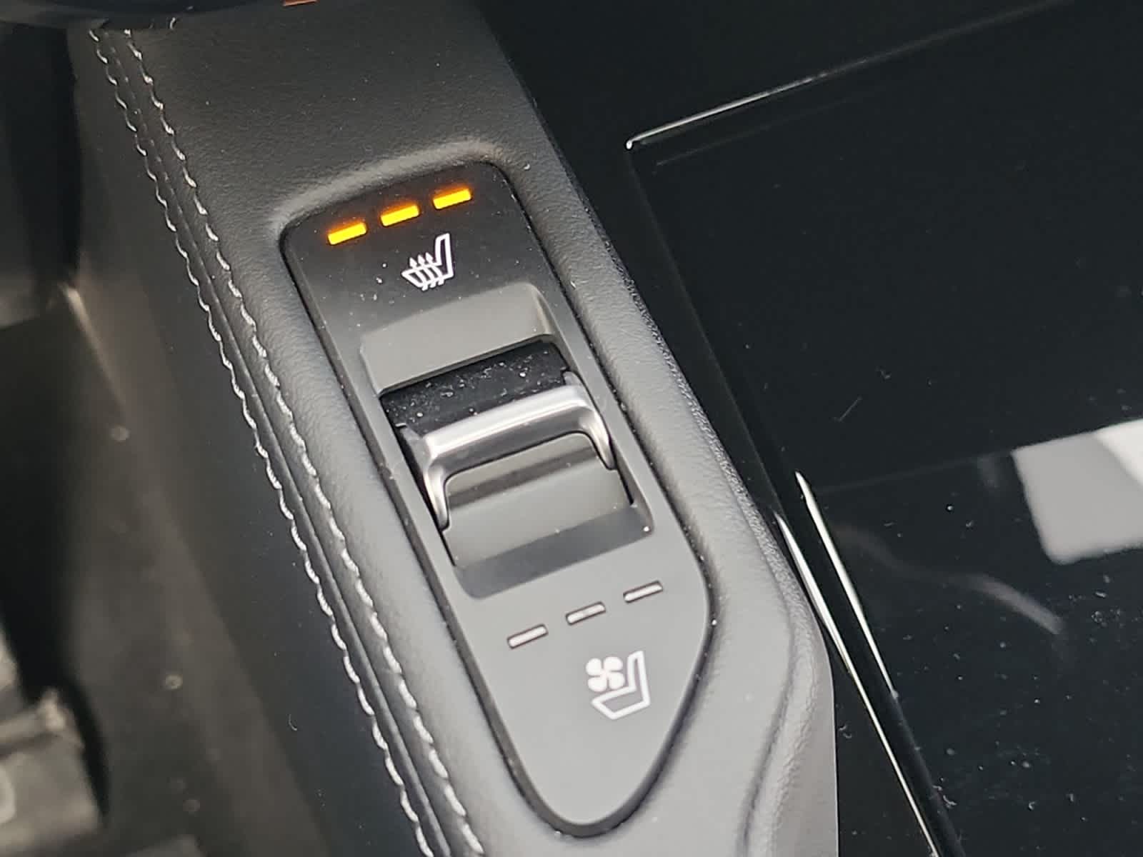 used 2024 Kia Telluride car, priced at $45,998