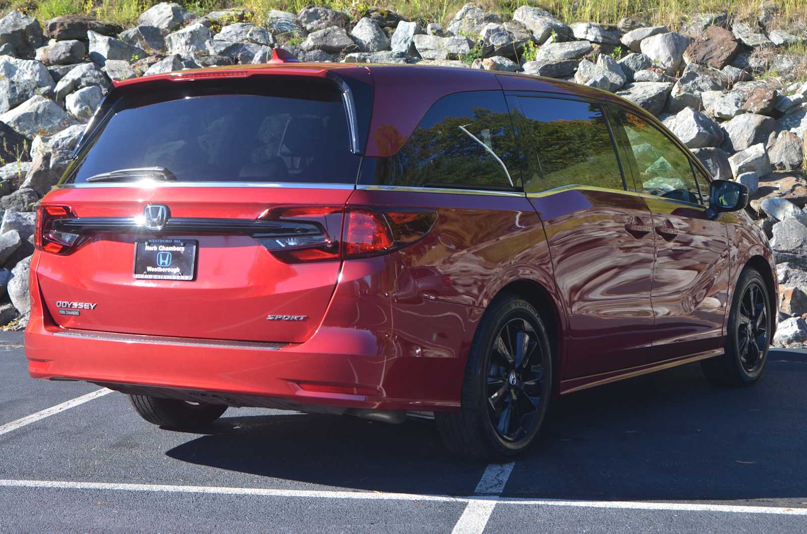 used 2023 Honda Odyssey car, priced at $36,498