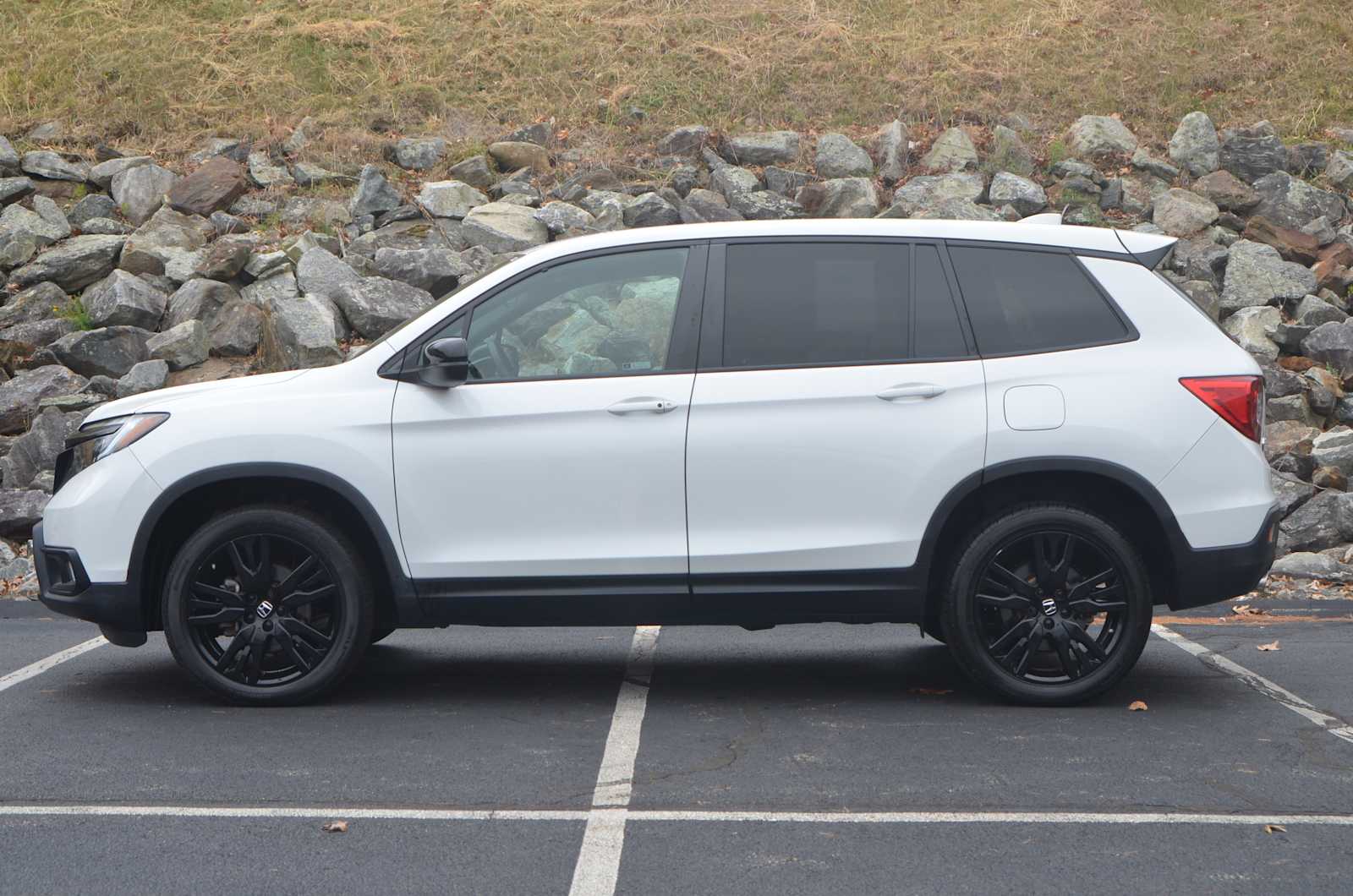 used 2021 Honda Passport car, priced at $26,498