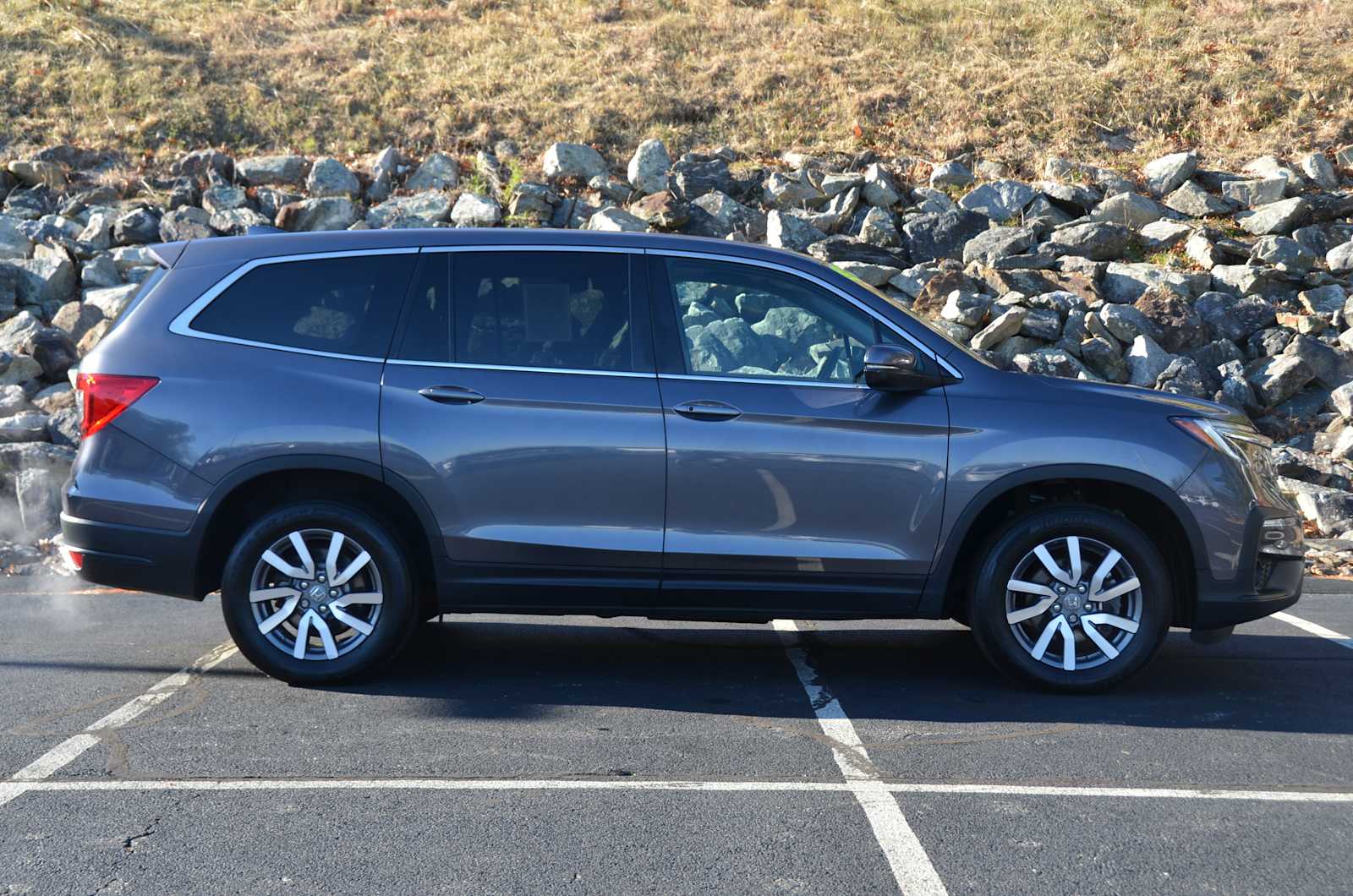 used 2022 Honda Pilot car, priced at $30,498