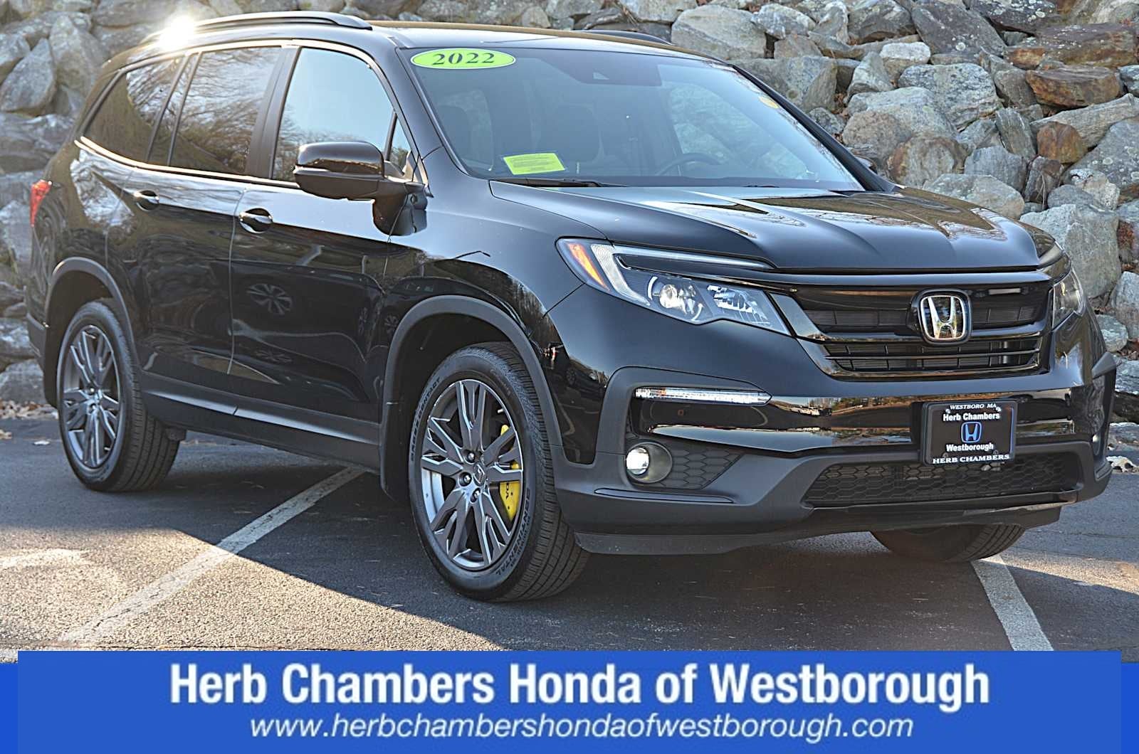 used 2022 Honda Pilot car, priced at $31,998