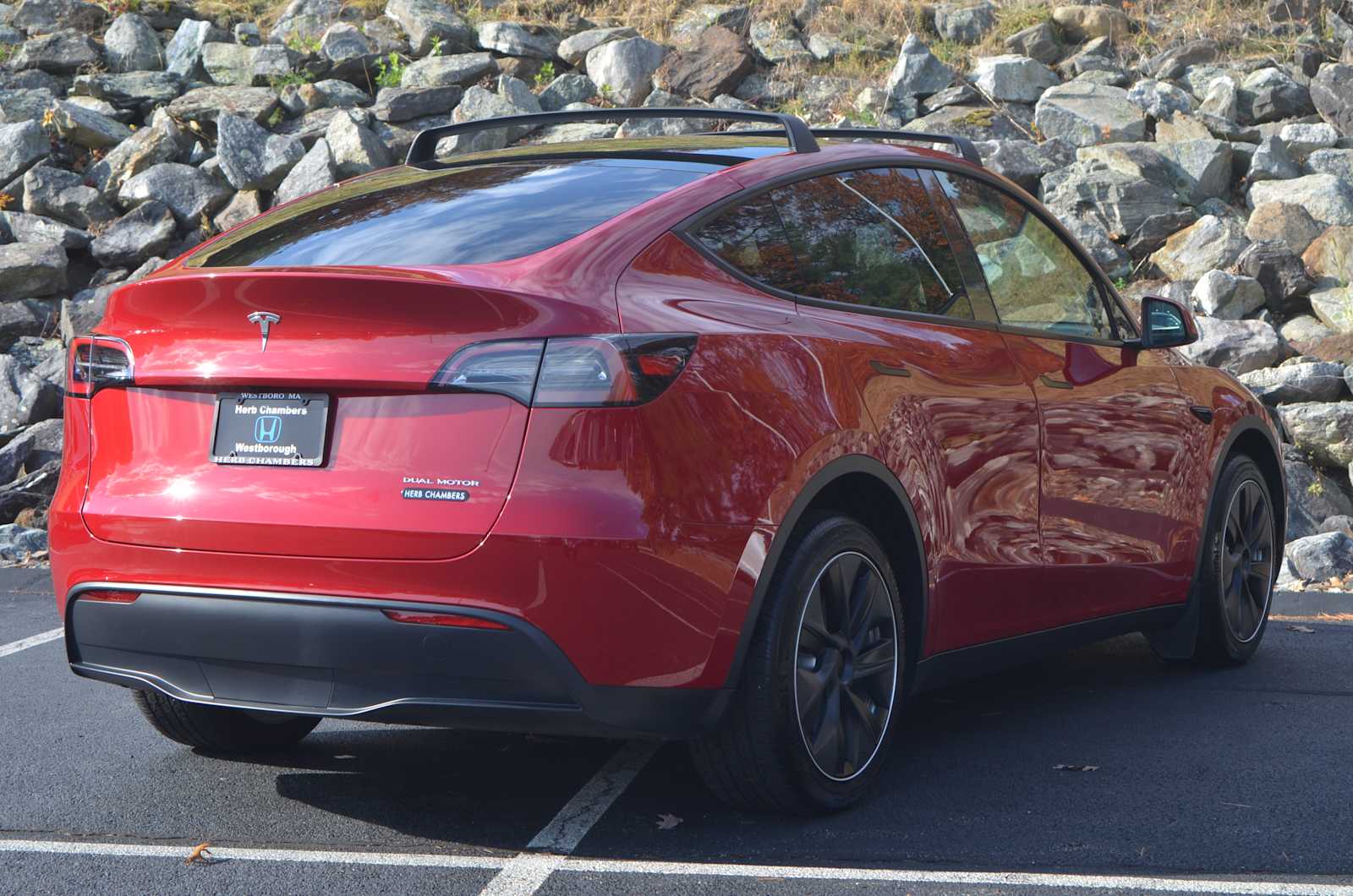 used 2023 Tesla Model Y car, priced at $34,998