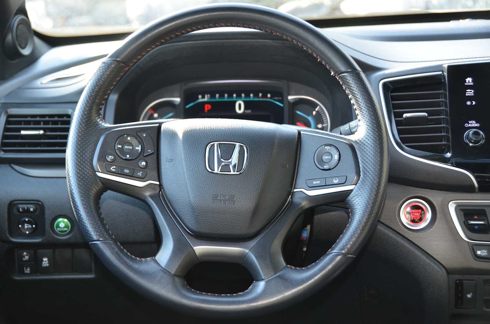 used 2022 Honda Pilot car, priced at $34,998