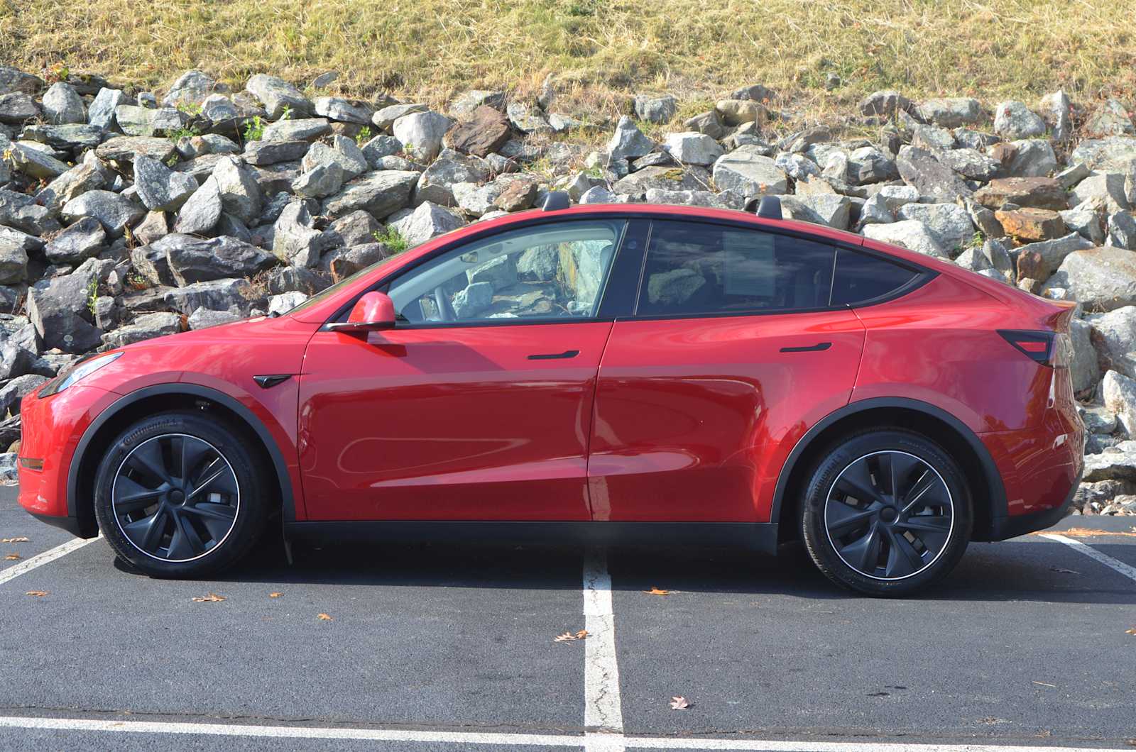 used 2023 Tesla Model Y car, priced at $34,998