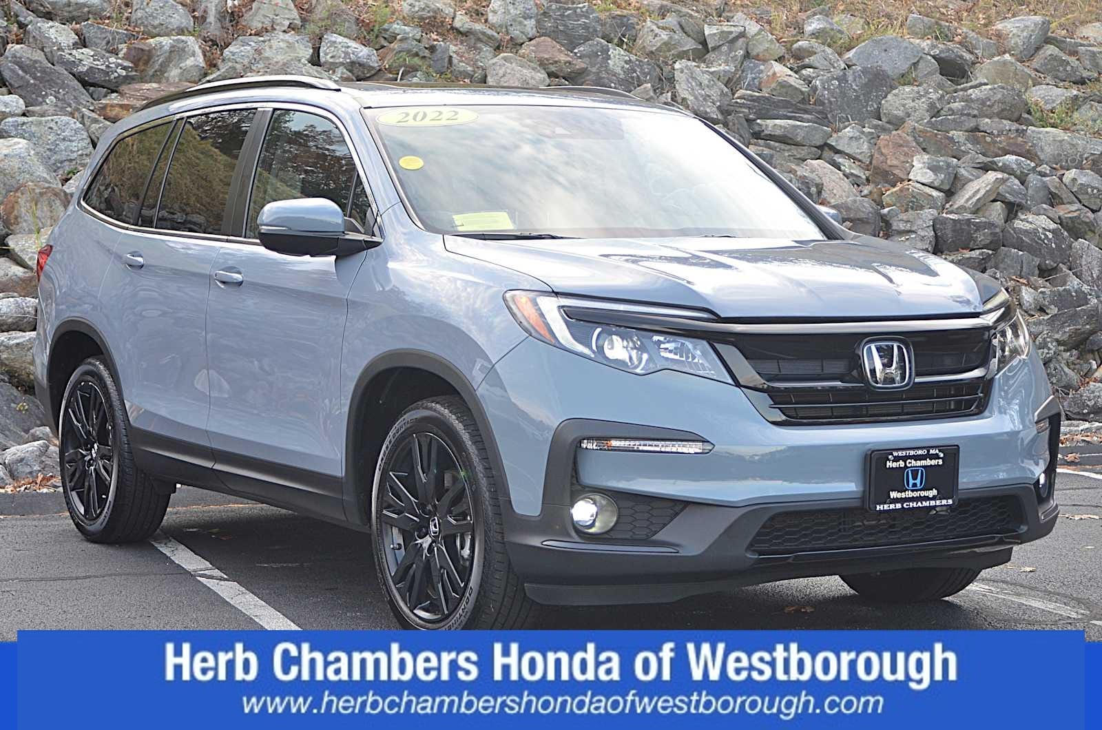 used 2022 Honda Pilot car, priced at $32,298