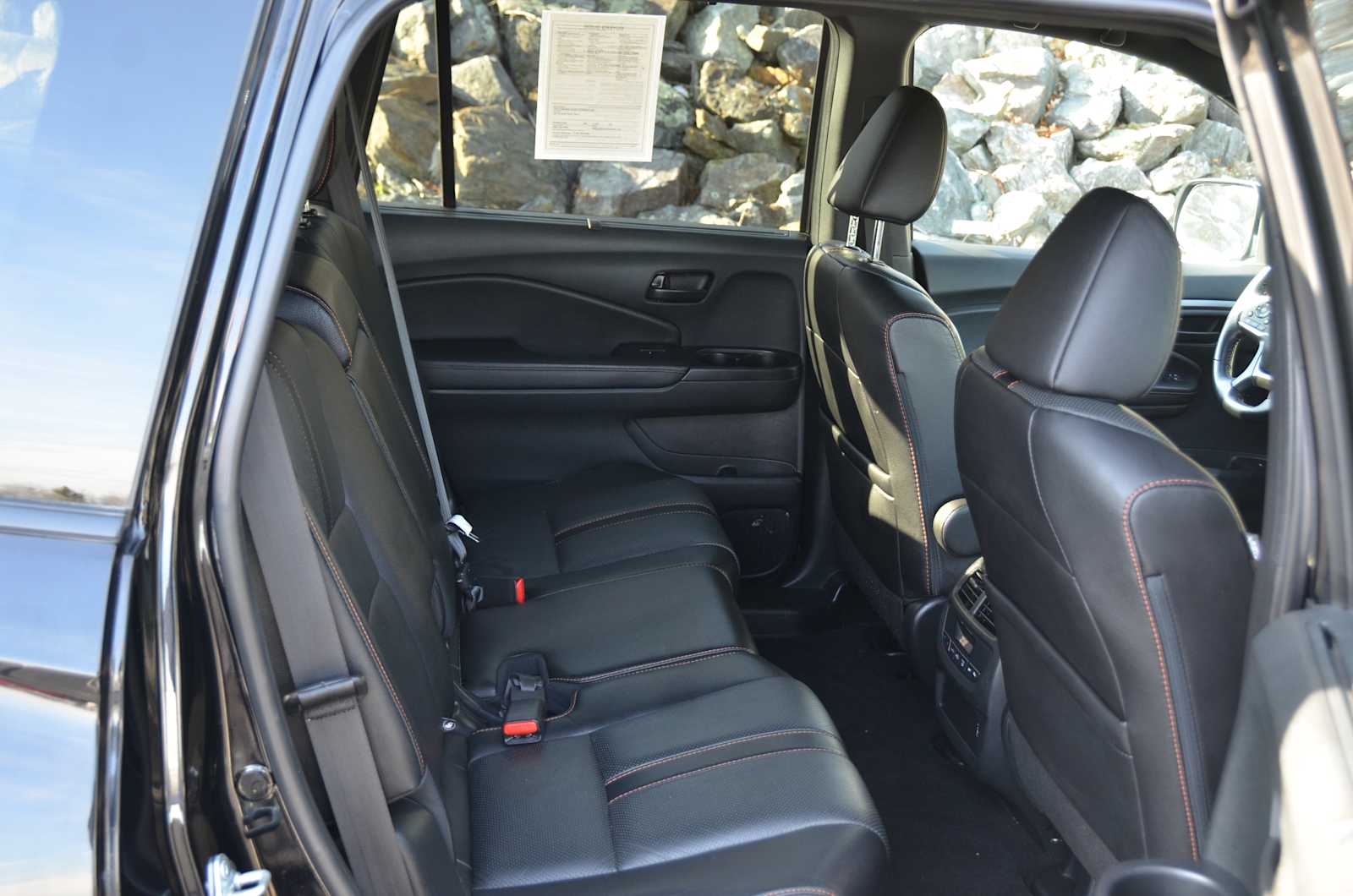 used 2022 Honda Pilot car, priced at $34,998