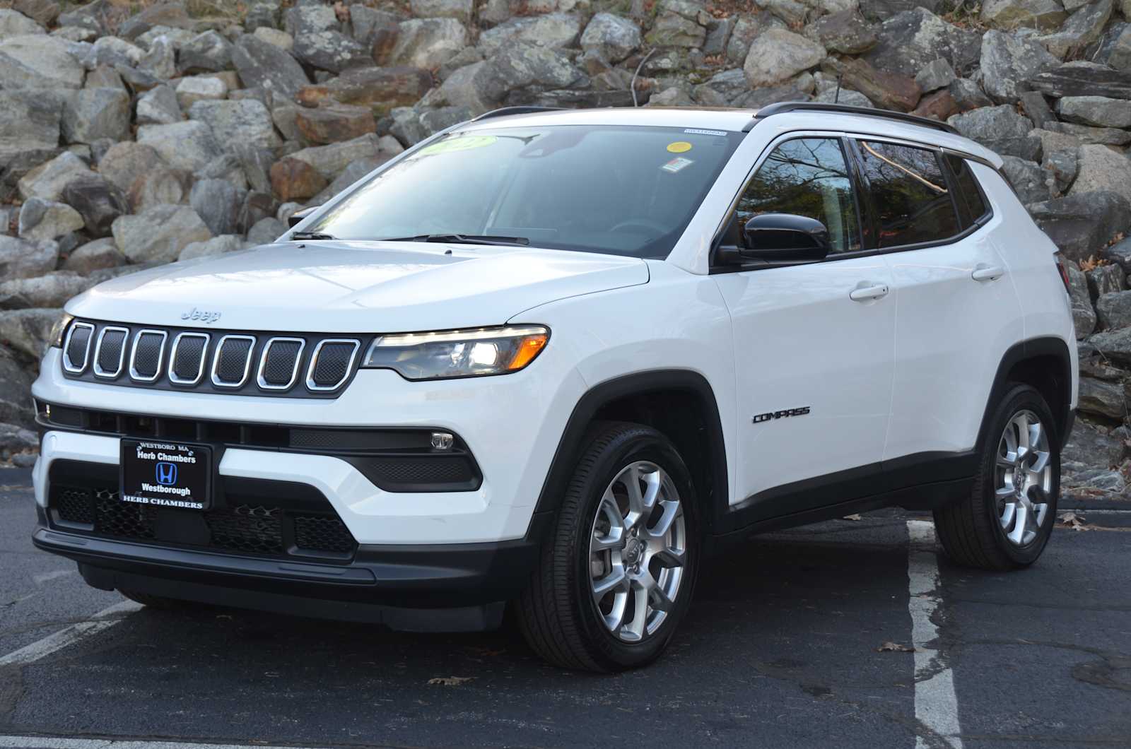 used 2022 Jeep Compass car, priced at $24,998