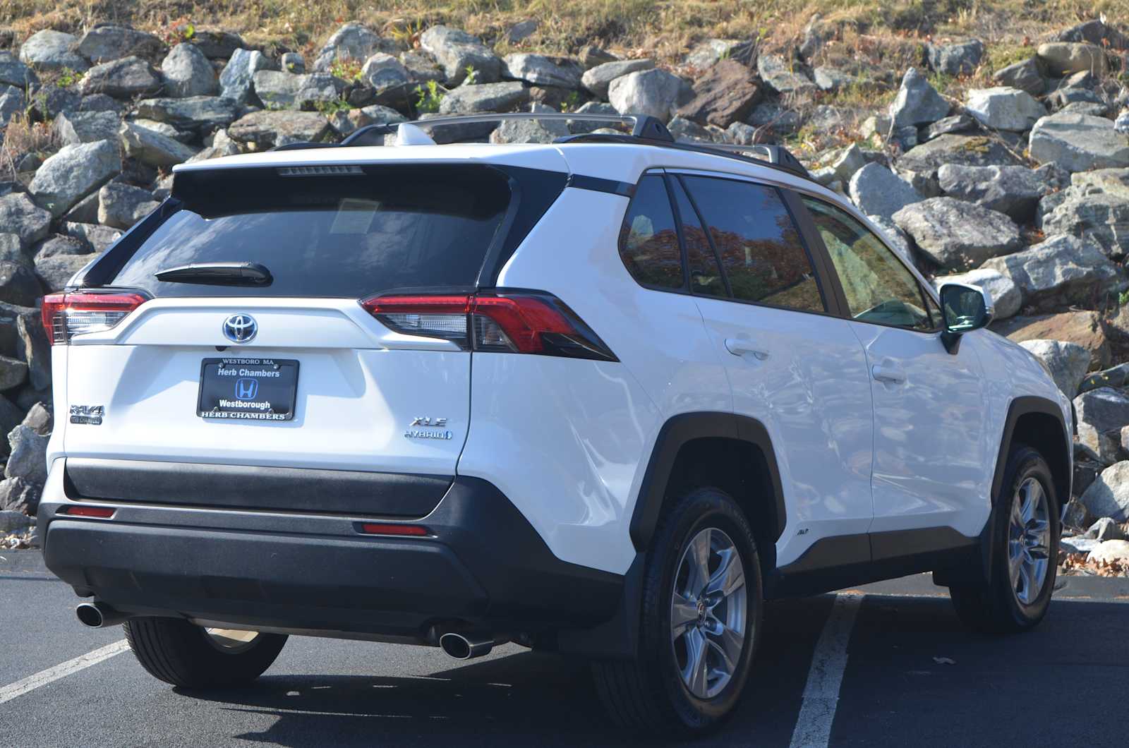 used 2022 Toyota RAV4 Hybrid car, priced at $32,998