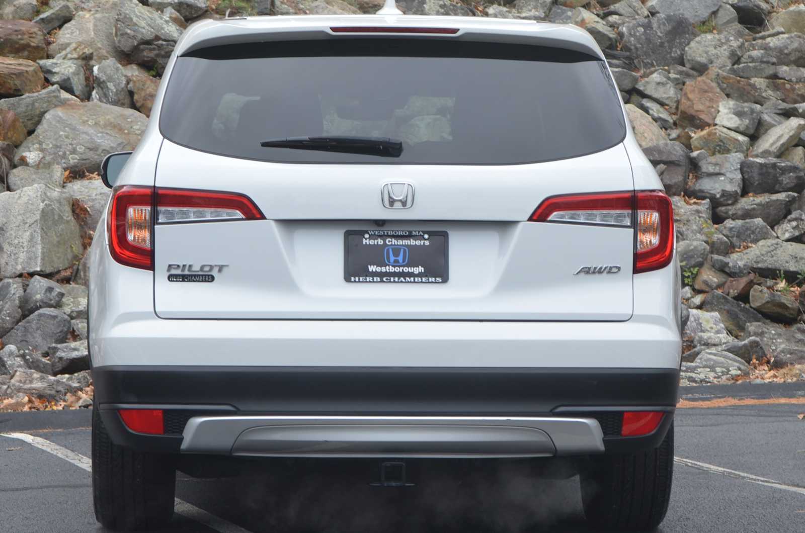 used 2021 Honda Pilot car, priced at $29,998