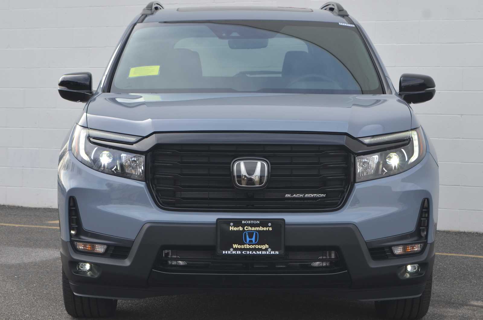 new 2025 Honda Passport car