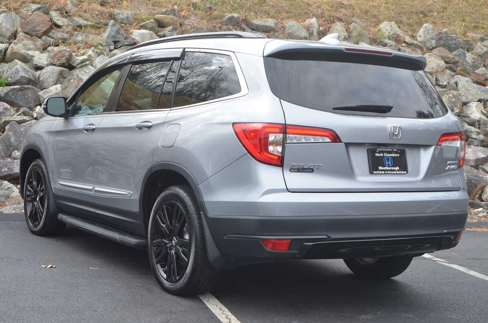 used 2021 Honda Pilot car, priced at $30,498