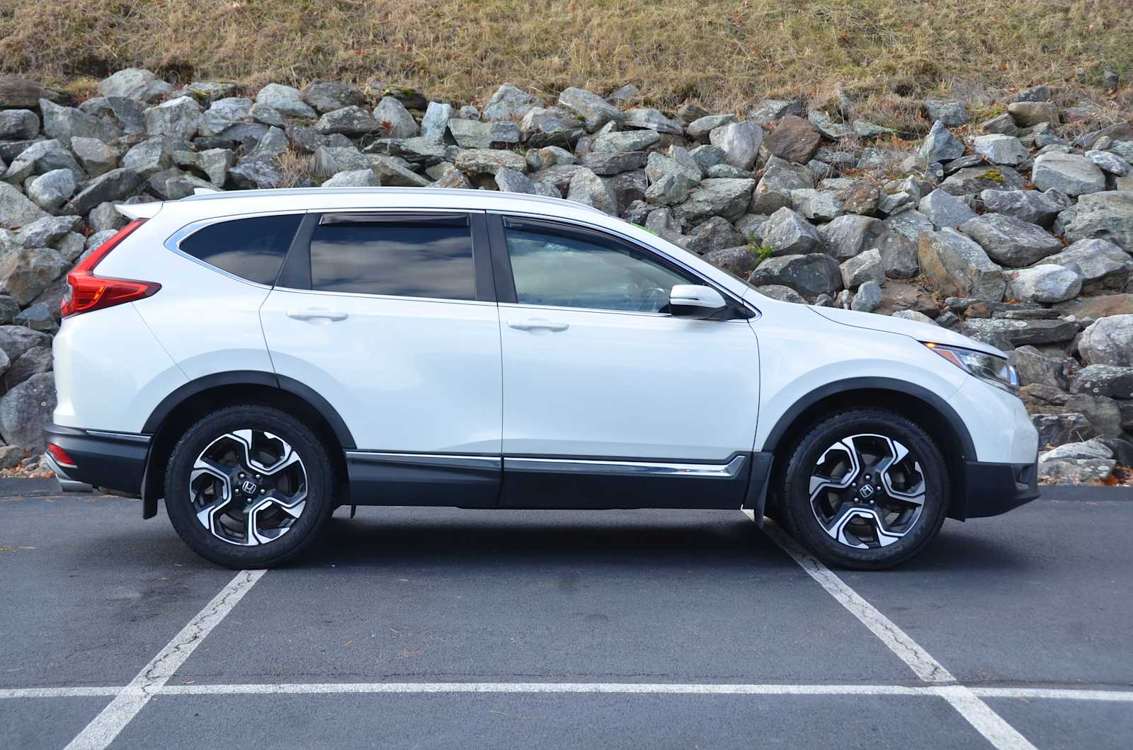 used 2017 Honda CR-V car, priced at $20,998