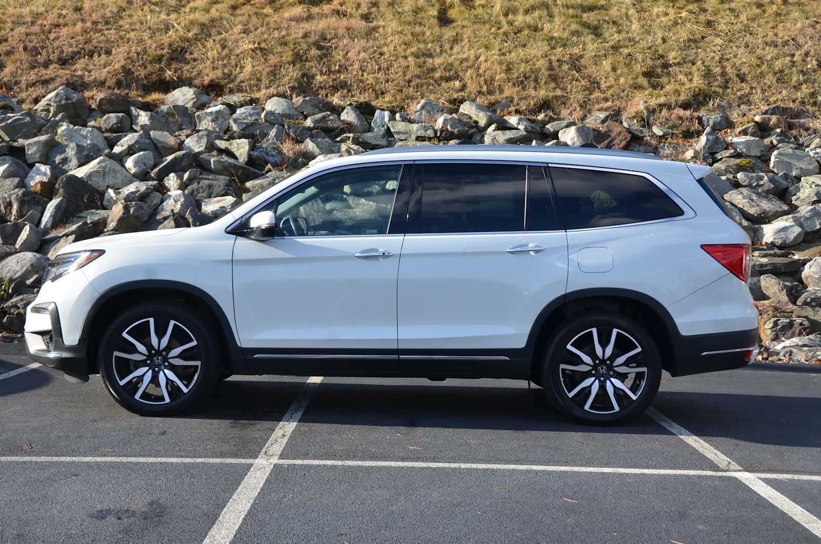 used 2020 Honda Pilot car, priced at $28,998