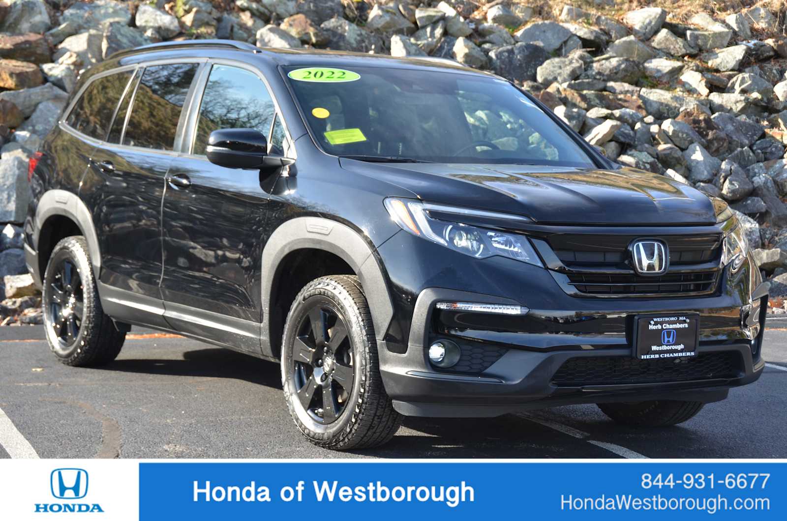 used 2022 Honda Pilot car, priced at $34,998