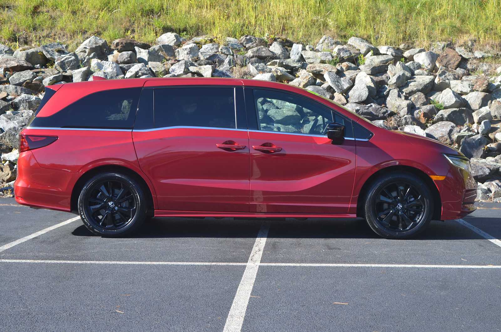 used 2023 Honda Odyssey car, priced at $36,498