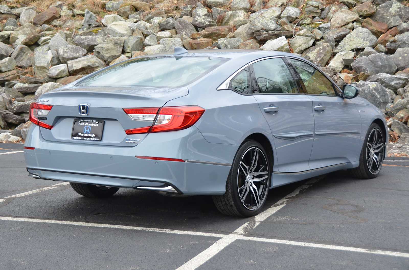 used 2021 Honda Accord Hybrid car, priced at $29,998