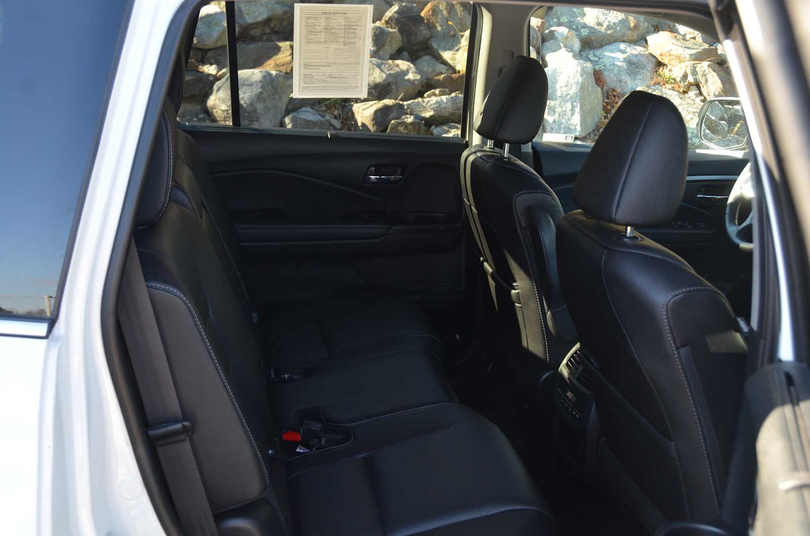 used 2022 Honda Pilot car, priced at $33,998