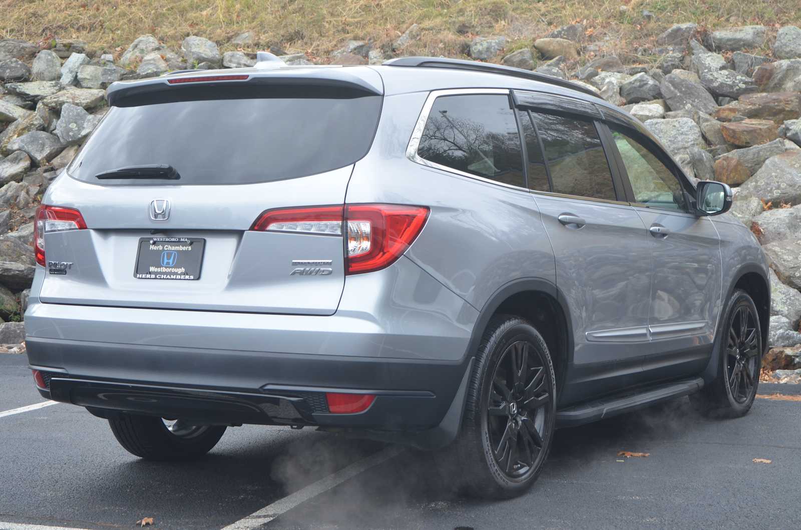 used 2021 Honda Pilot car, priced at $30,498