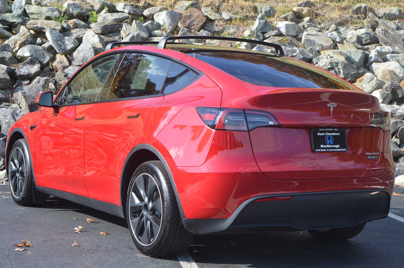 used 2023 Tesla Model Y car, priced at $34,998