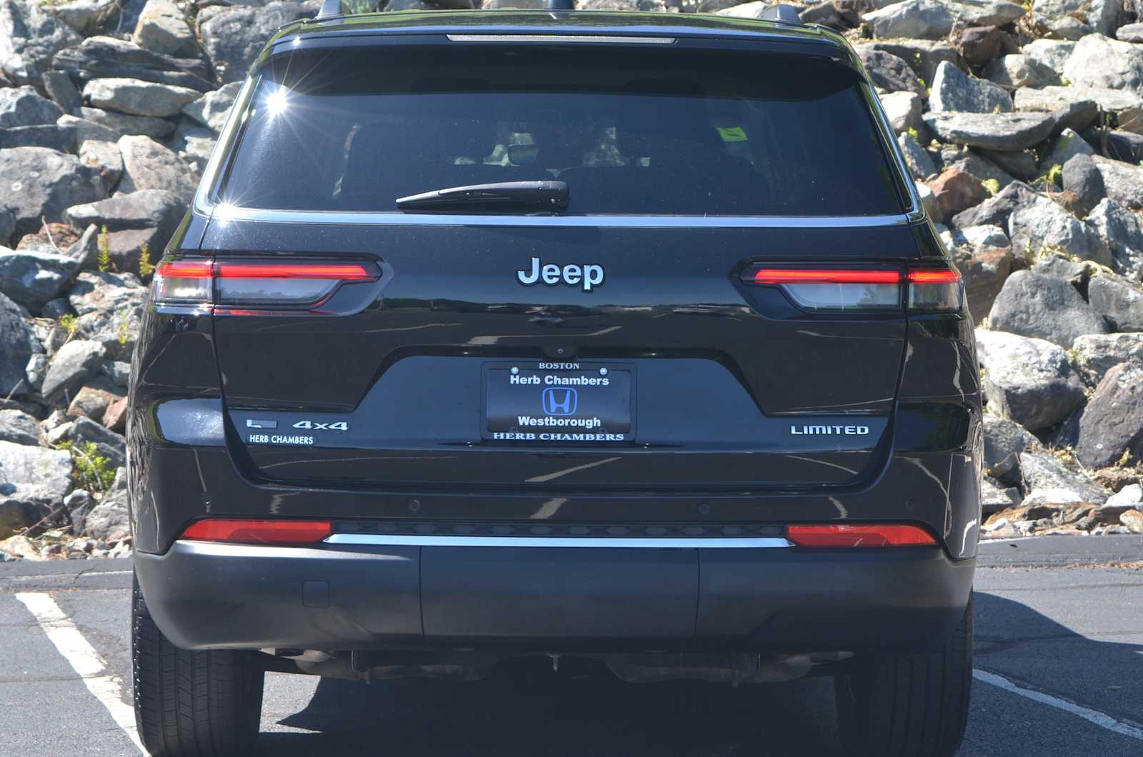 used 2021 Jeep Grand Cherokee L car, priced at $32,598