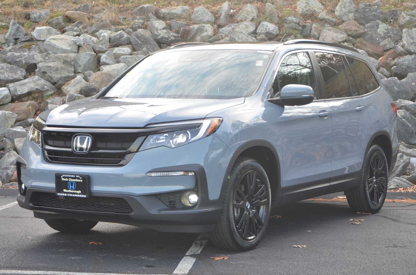 used 2022 Honda Pilot car, priced at $32,298