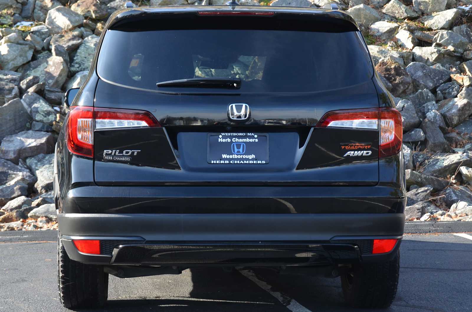 used 2022 Honda Pilot car, priced at $34,998