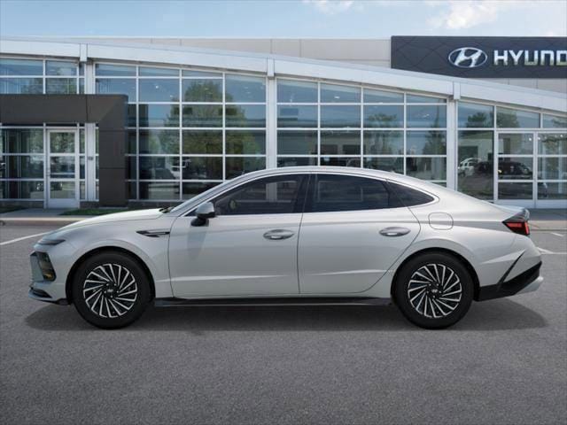 new 2025 Hyundai Sonata Hybrid car, priced at $31,786