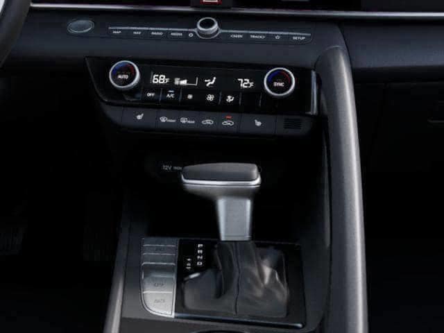 new 2025 Hyundai Elantra car, priced at $25,960