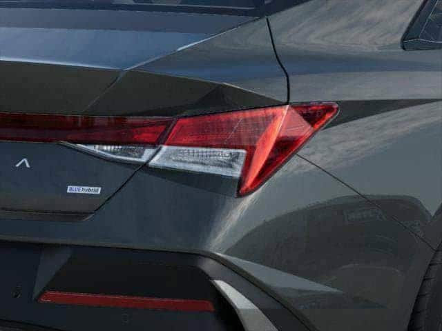 new 2025 Hyundai Elantra Hybrid car, priced at $26,122