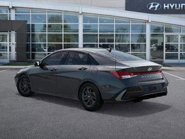 new 2025 Hyundai Elantra Hybrid car, priced at $26,002