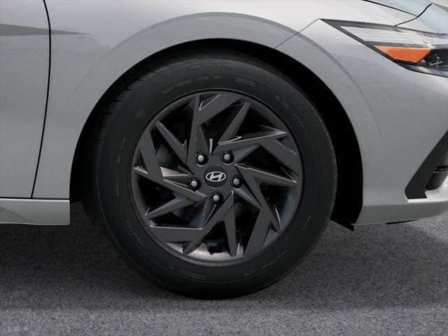 new 2025 Hyundai Elantra Hybrid car, priced at $26,122
