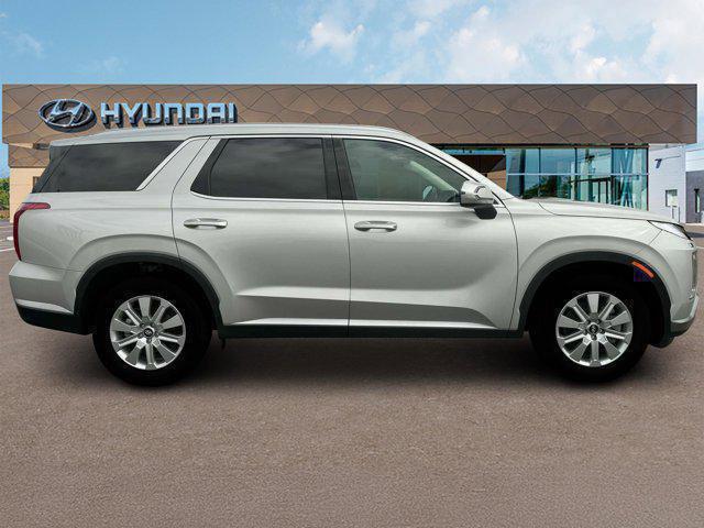 new 2025 Hyundai Palisade car, priced at $42,528