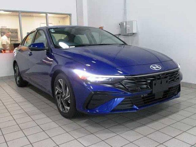 new 2024 Hyundai Elantra car