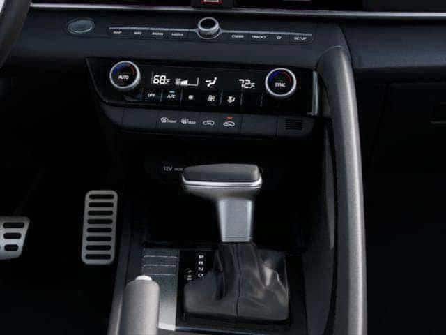 new 2025 Hyundai Elantra Hybrid car, priced at $27,898