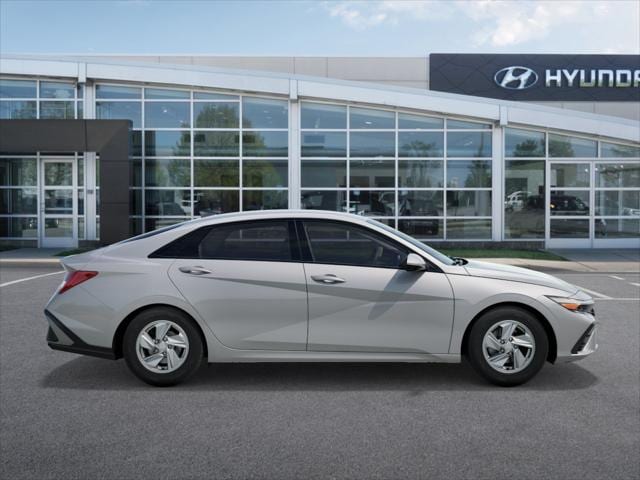 new 2025 Hyundai Elantra car, priced at $23,207