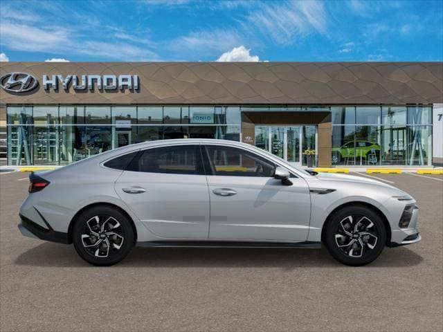 new 2025 Hyundai Sonata car, priced at $28,565