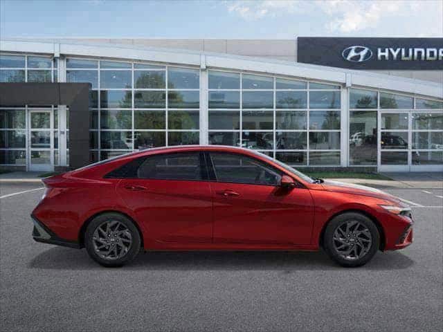 new 2025 Hyundai Elantra Hybrid car, priced at $26,496