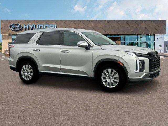 new 2025 Hyundai Palisade car, priced at $42,528