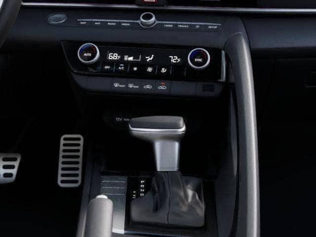 new 2025 Hyundai Elantra Hybrid car, priced at $27,898