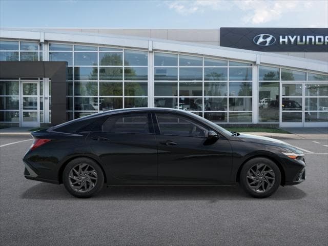 new 2025 Hyundai Elantra Hybrid car, priced at $26,845