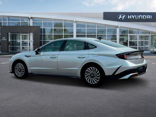 new 2025 Hyundai Sonata Hybrid car, priced at $31,170