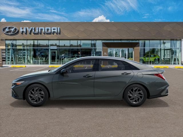 new 2025 Hyundai Elantra Hybrid car, priced at $27,215