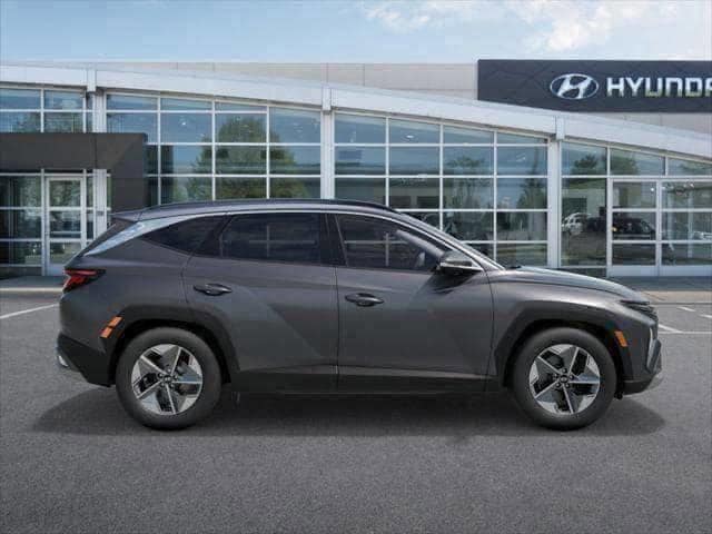 new 2025 Hyundai Tucson car, priced at $33,085