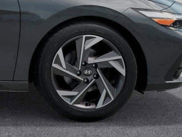 new 2025 Hyundai Elantra Hybrid car, priced at $30,221